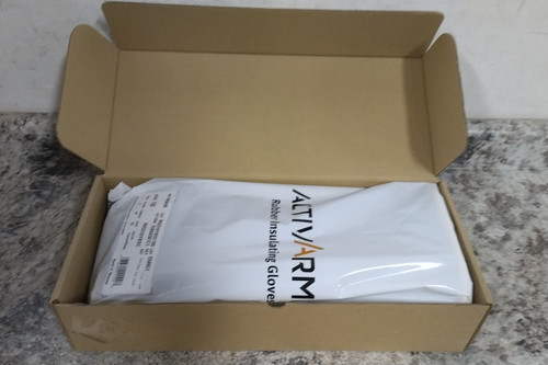 Activarmr RIG316YBSC Size 10 Class 3 Black/YellowElectrical Insulating Gloves-52463520