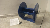 Coxreels V-117-850 1-1/2 In Inside Dia 850 Ft Max Hose L Hand Crank Hose Reel-69904491