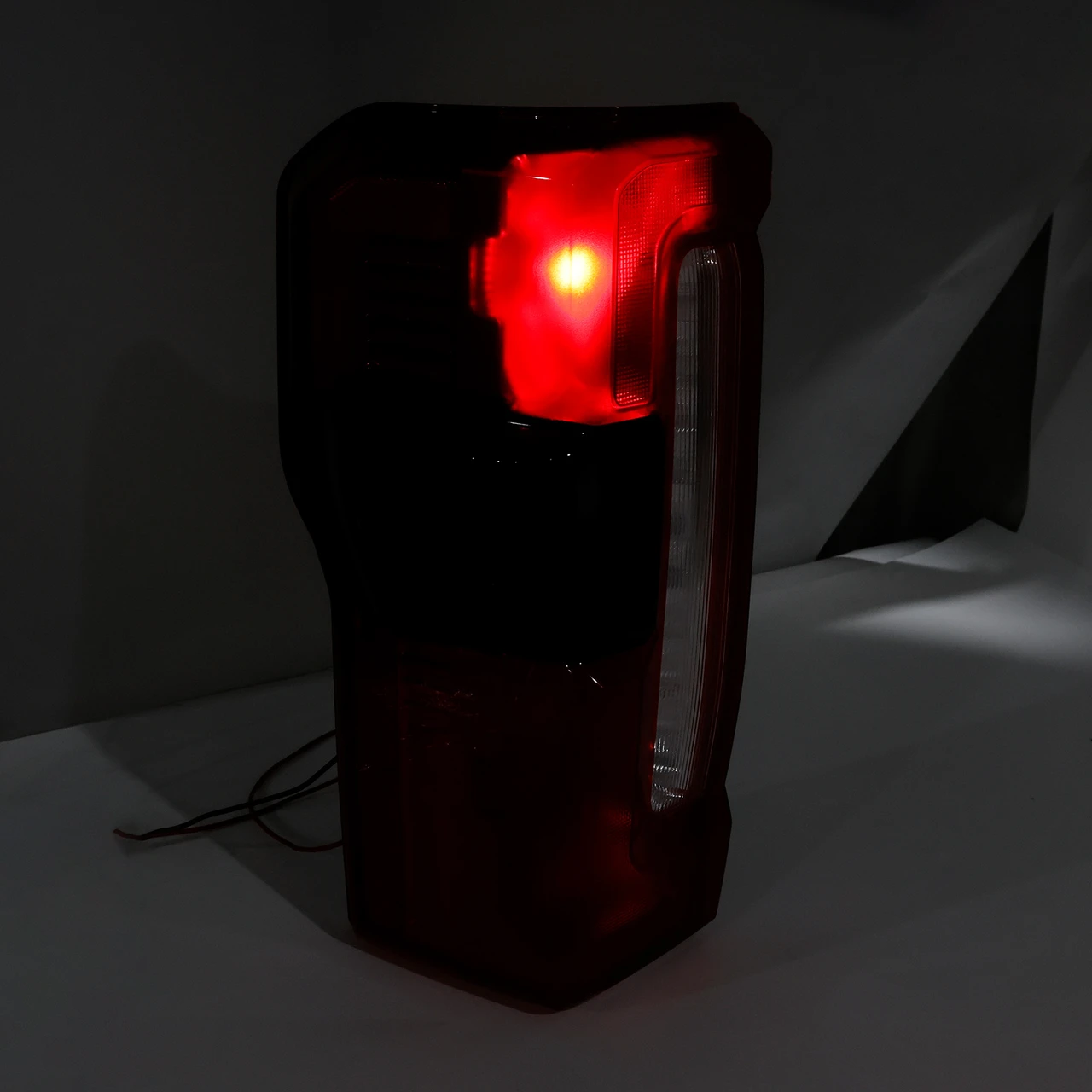 Left LED Tail Light With Blind Spot For Ford F-250 F350 F450 Super Duty 23-2026