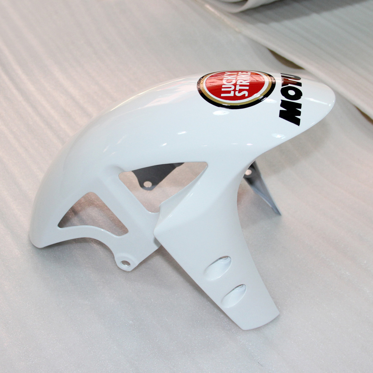 Fairings Plastics Yamaha YZF R1 Red White Lucky Strike Racing (2012-2014)