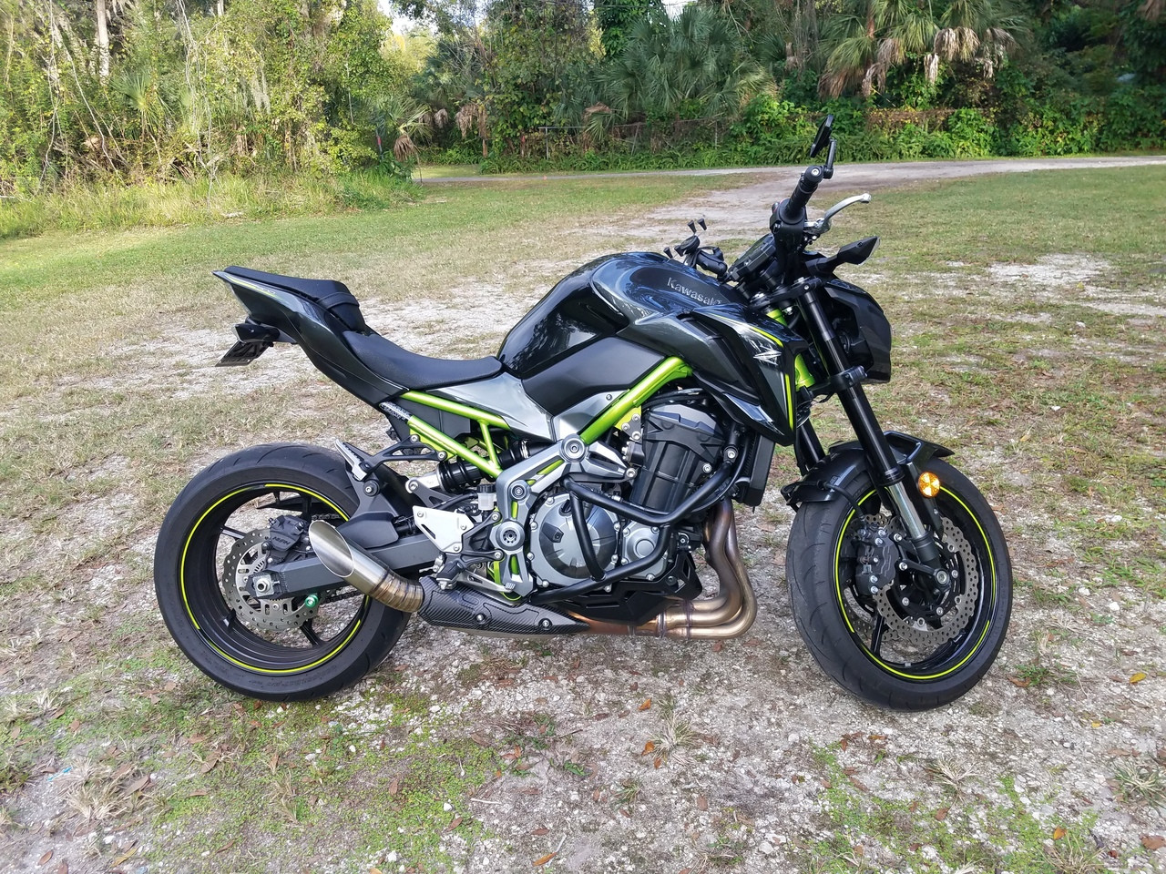 Engine Guards Set Frame Sliders Protector Crash Bars For Z900 2017