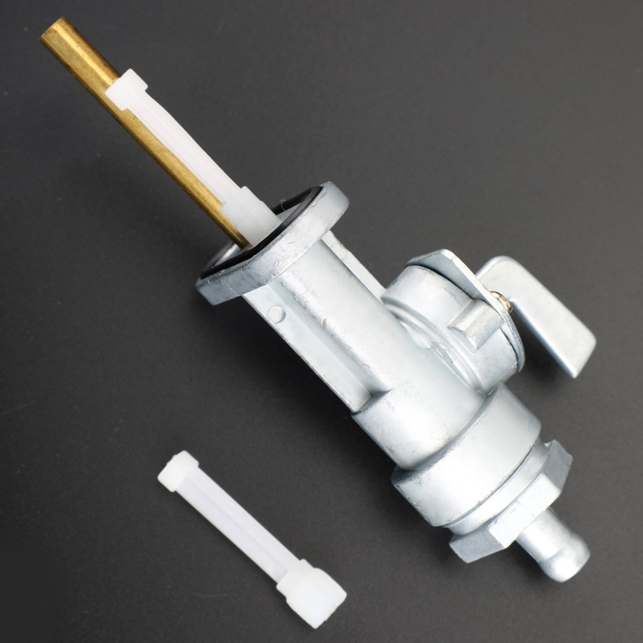 Petcock Fuel Gas Tap Valve For Yamaha DT100 74-83 DT125 75-81 438-24500-01