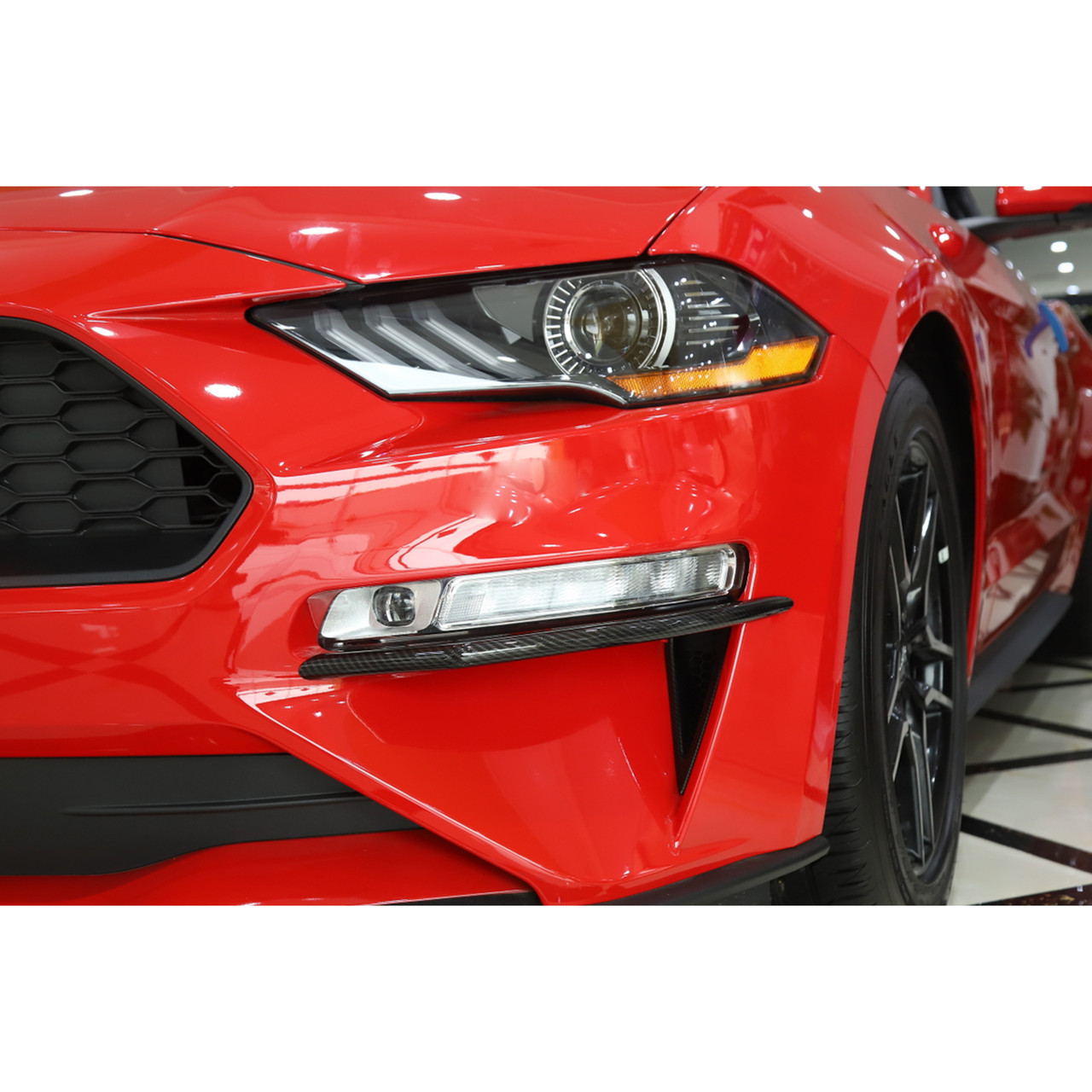 Front Bumper Vent Winglets Fog Light Canard Trim For 2018-19 Ford Mustang