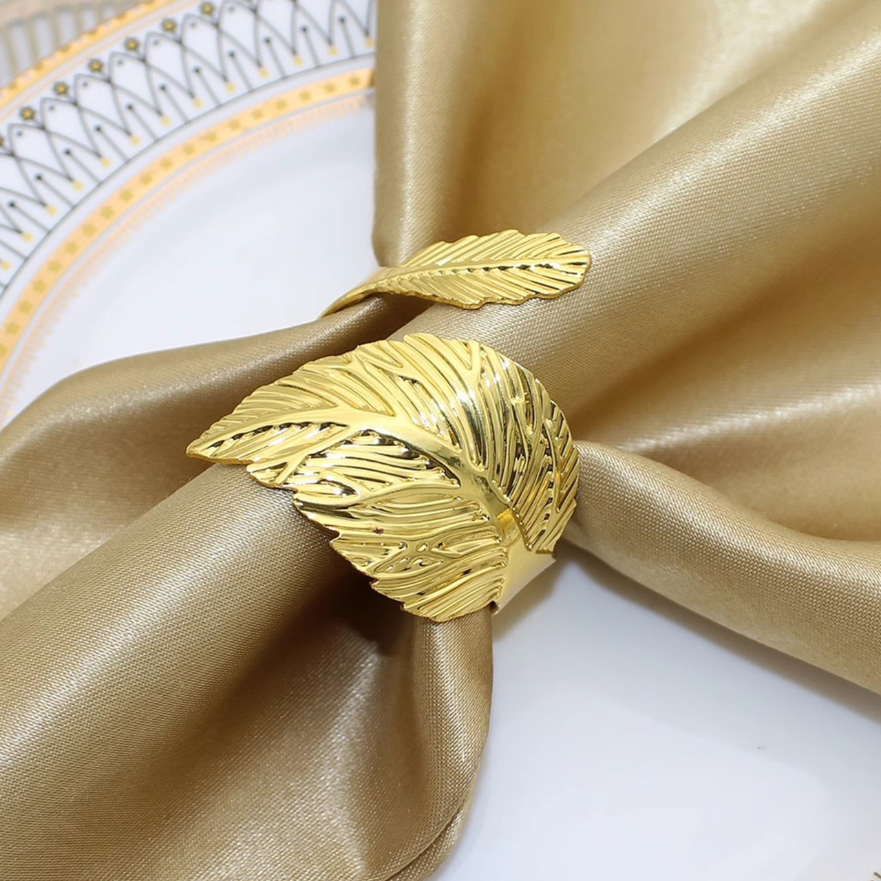 12PCS Napkin Rings Leaf Napkin Holder Adornmen Alloy Golden