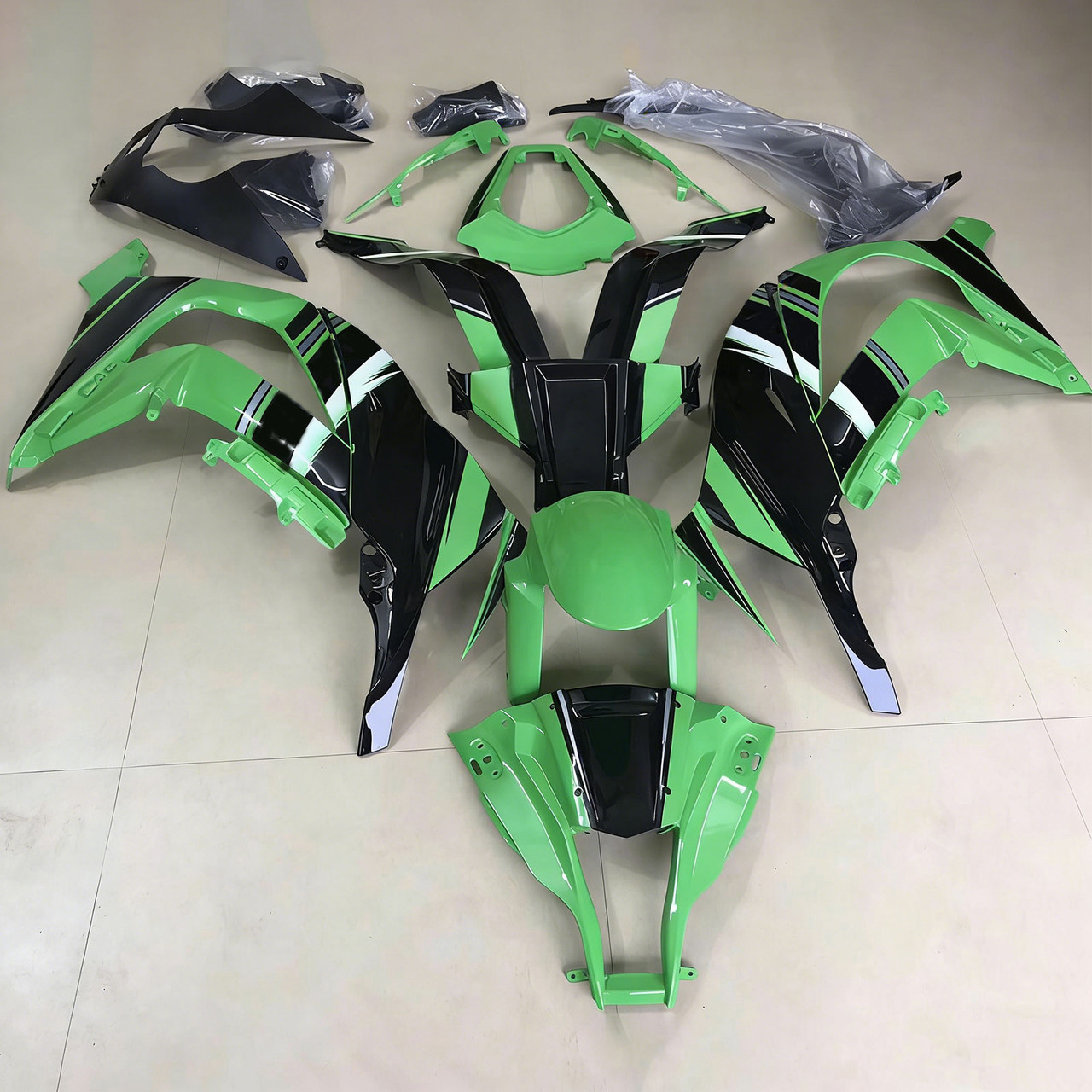 2006-2007 Kawasaki ZX10R Amotopart Fairing Kit Generic #131