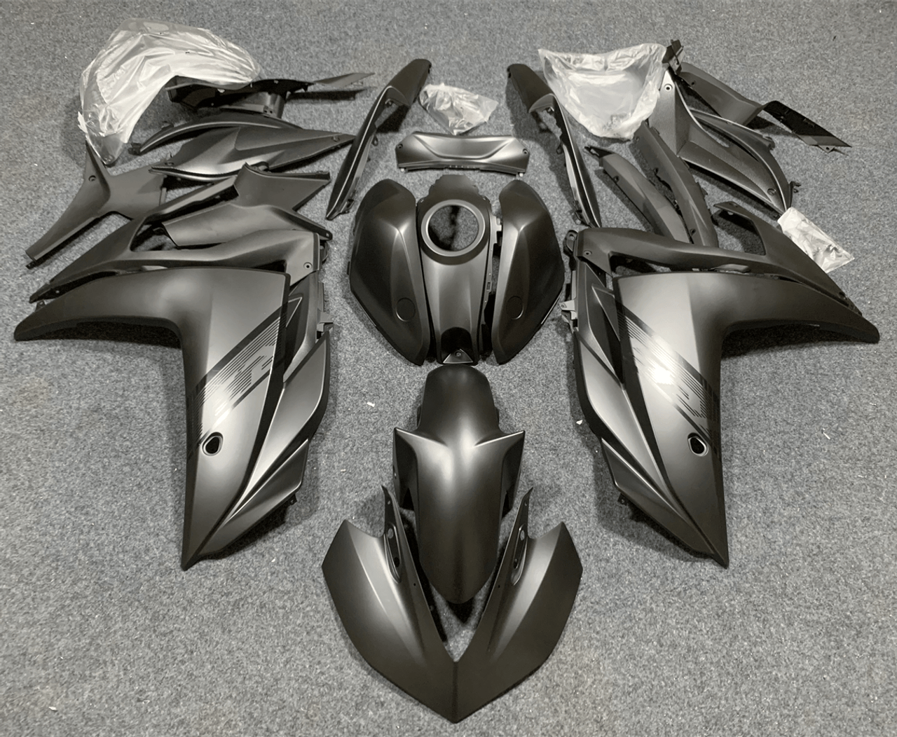 2014-2018 Yamaha YZF R3 Amotopart Fairing Kit Generic #136