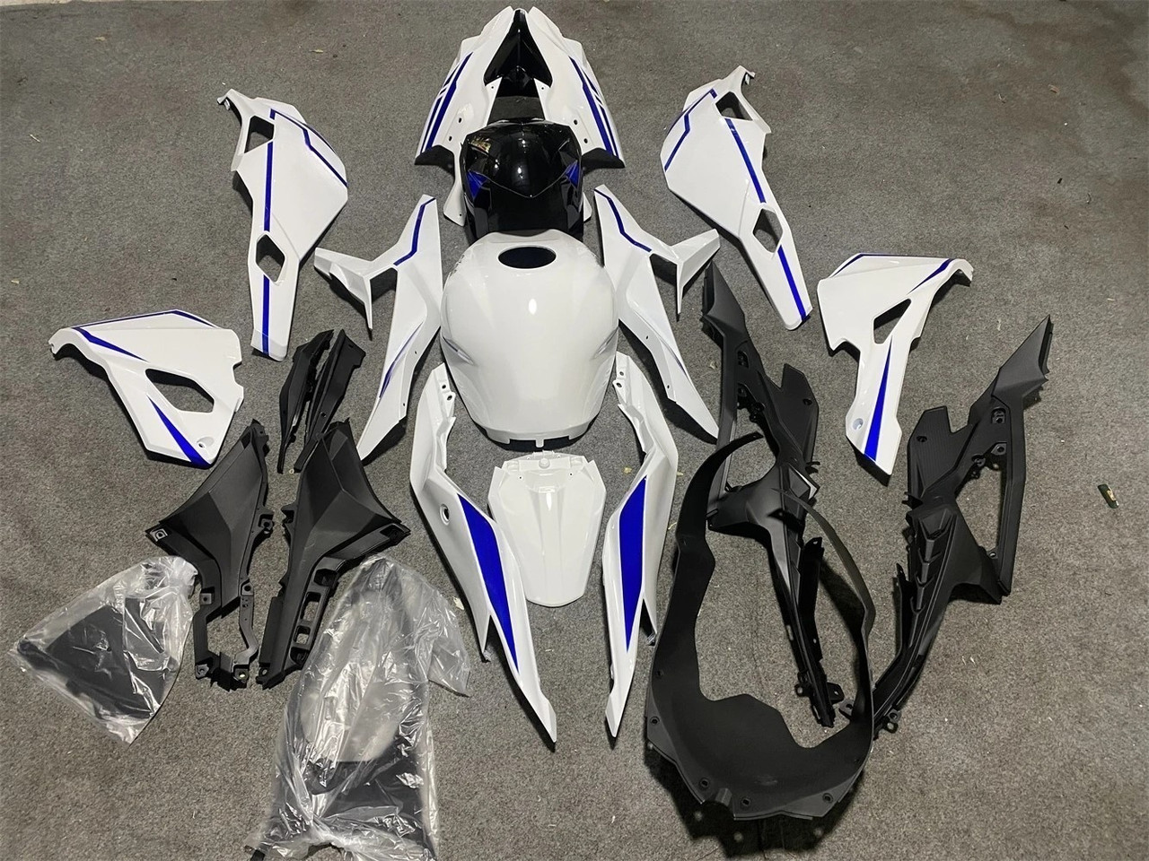 2019-2025 Kawasaki Ninja ZX25R ZX4R ZX4RR Black White Fairing Kit