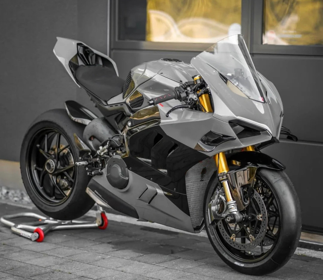 Ducati 22-24 Panigale V4 V4S & 23-24 Panigale V4SP V4R Black Light Grey Fairing Kit