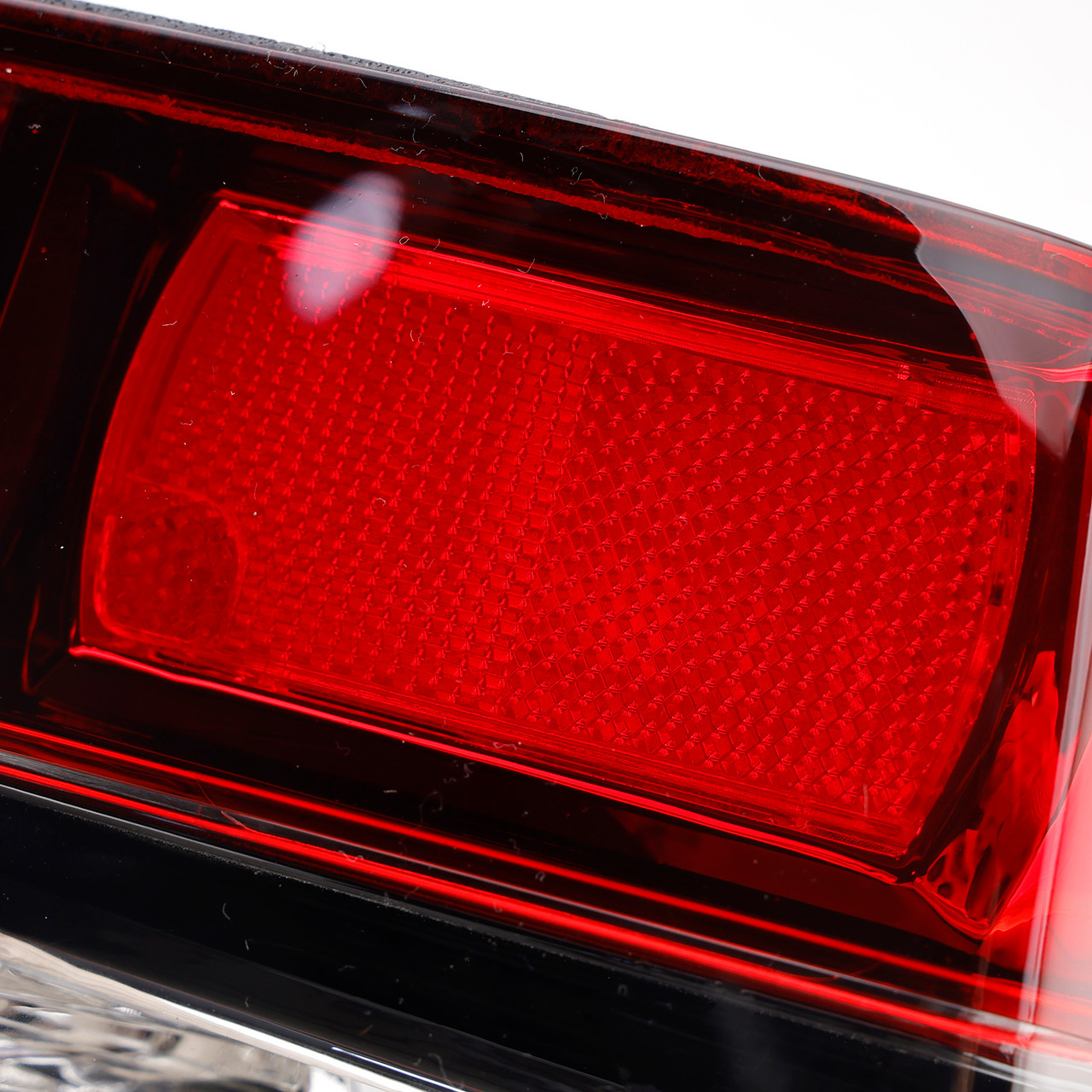 Automobile | Car | Truck | Parts Accessories/Lighting/Tail Light | Brake Light