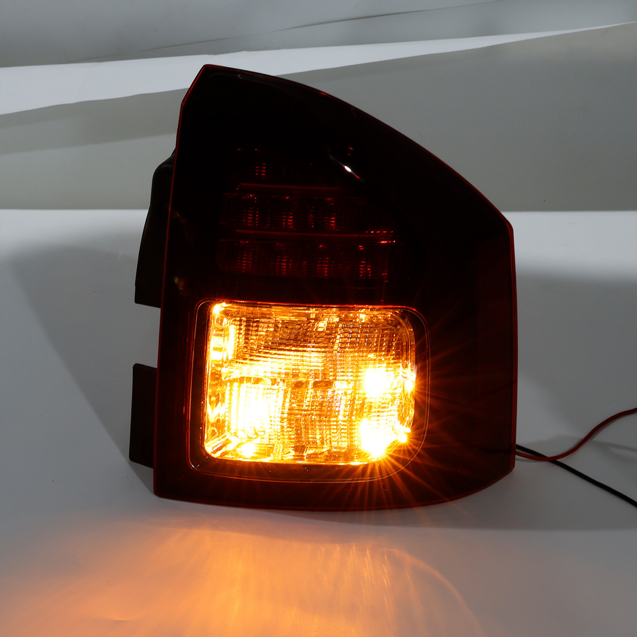 2014-2017 Jeep Compass Left+Right Rear Tail Light Rear Lamp Assembly 5272909AA 5272909AB Generic