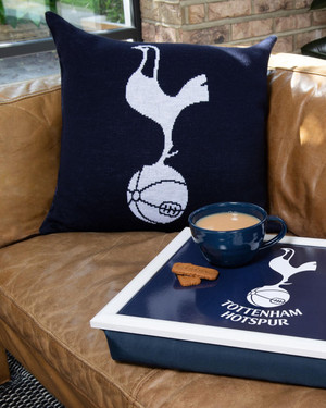  Spurs Knitted Crest Cushion 