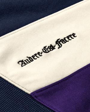 Spurs Heritage Crest Panel Navy Sweatshirt