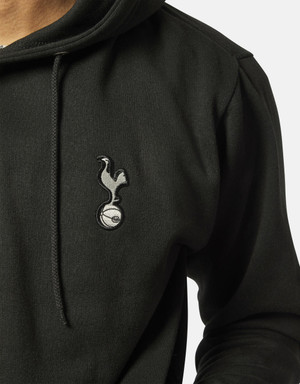 Tottenham on sale hotspur sweatshirt