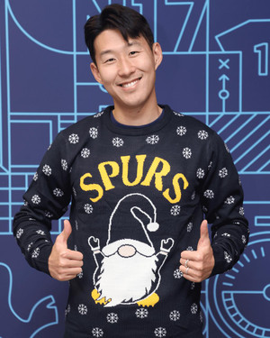  Spurs Adult Gonk Christmas Jumper 