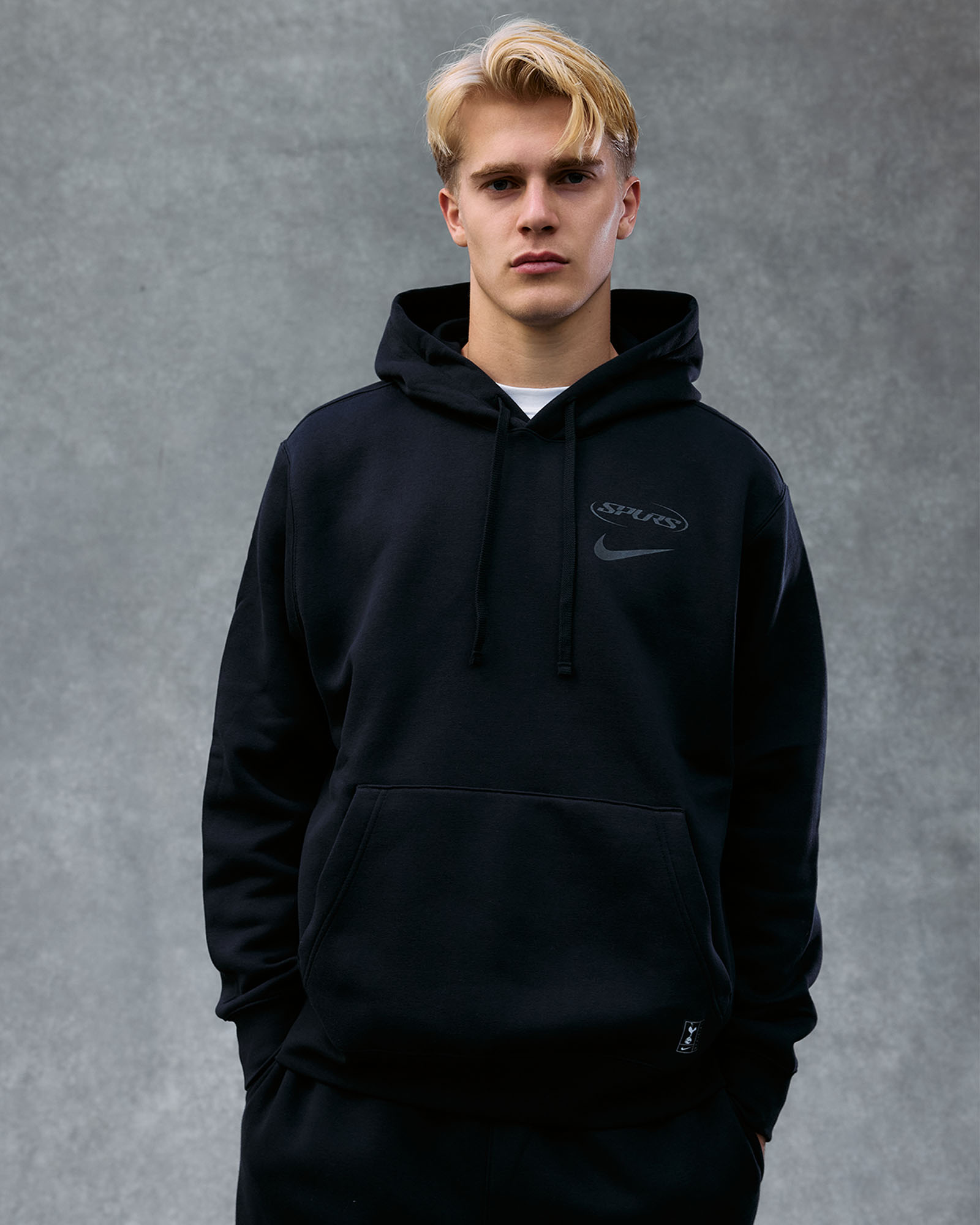 mens black bodywarmer nike