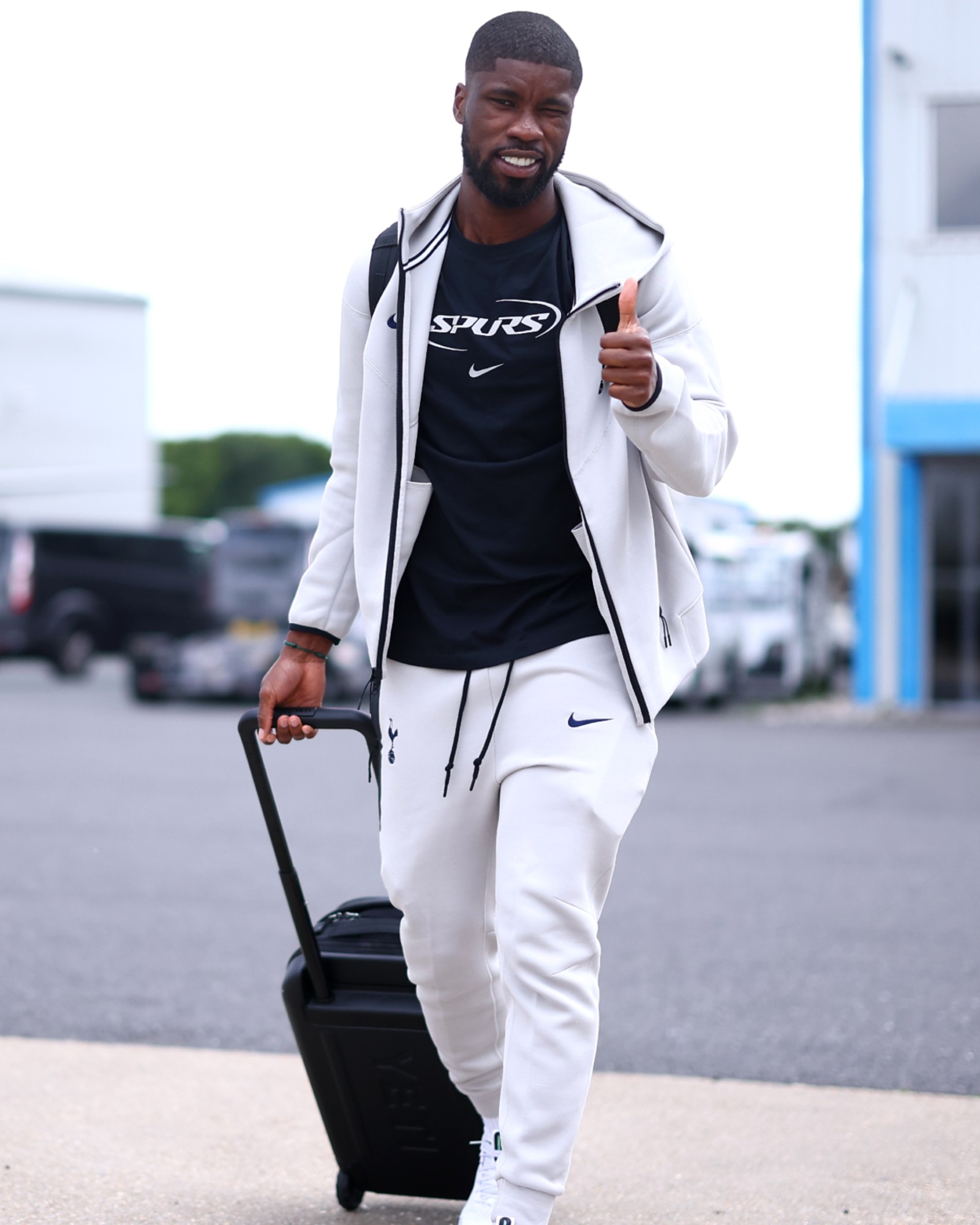 Spurs Nike Mens Grey Tech Fleece Pants 2025/26