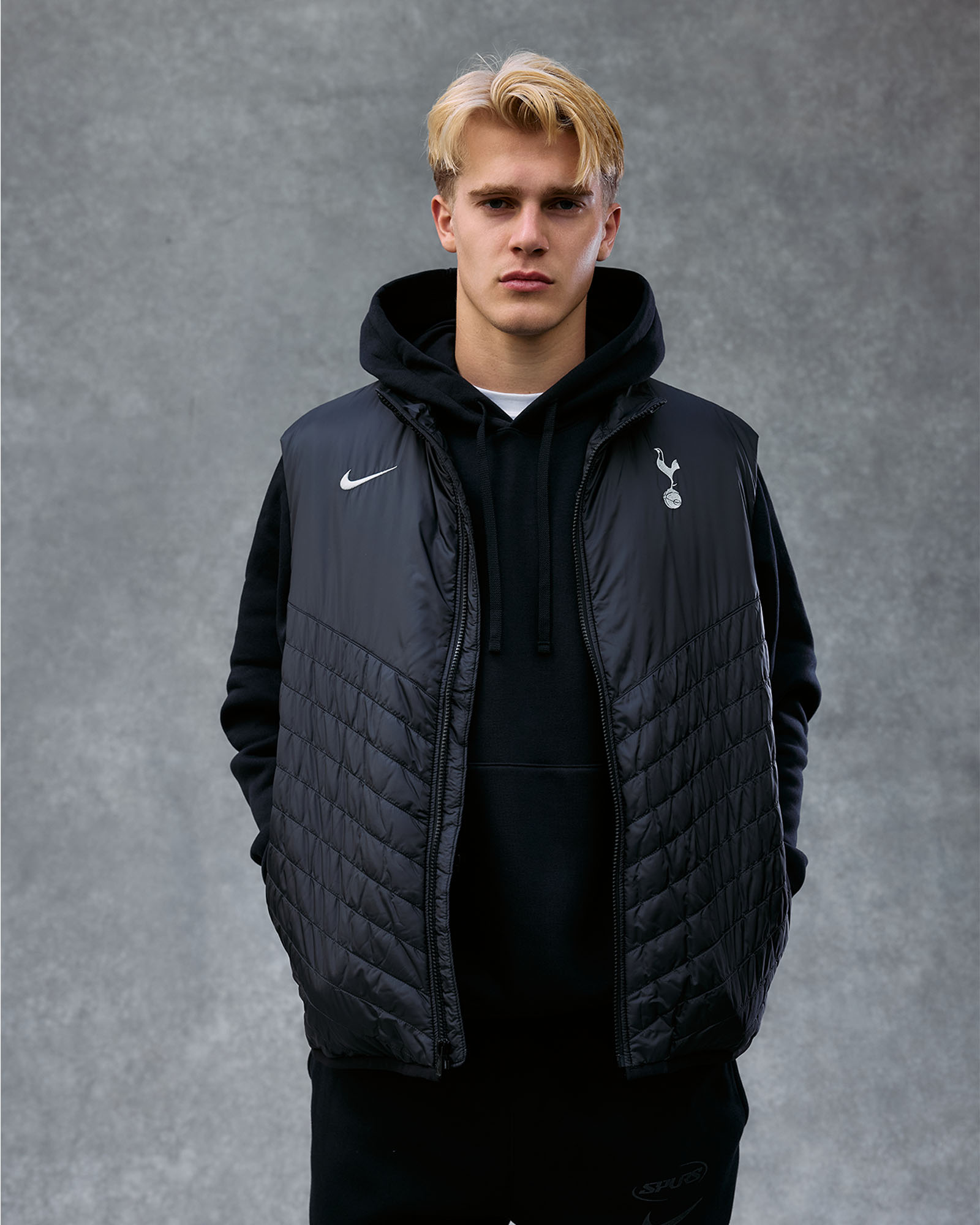 Spurs Nike Mens Black Gilet 2025/26