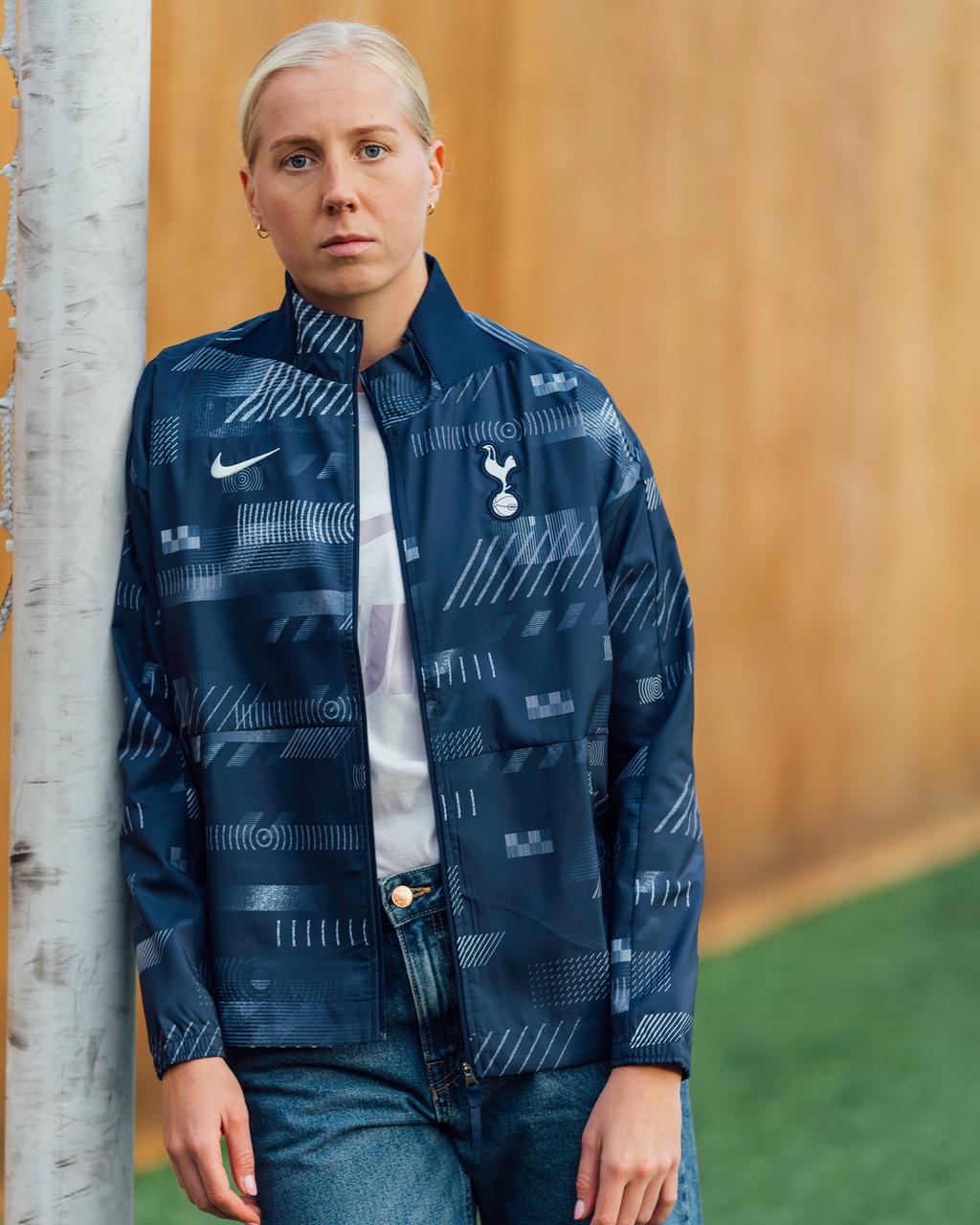 Spurs hot sale track top