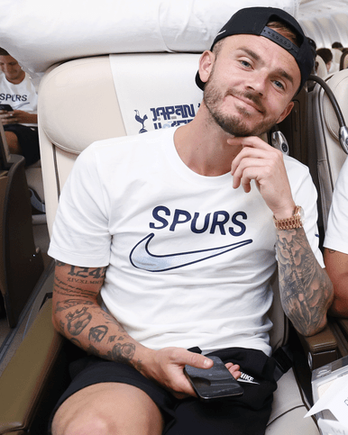 spurs swoosh t shirt