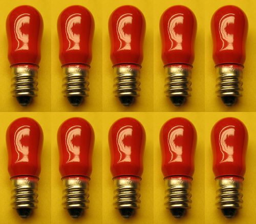 Box of 10 Bulbs 6 Watt 120 Volt Screw Base E12 Ceramic Red 6S6/CR/120V