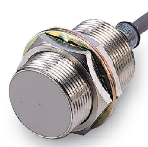 Proximity Switch NPN Sensor OMRON E2E-X10E1, 10mm sensing distance, 2m wired