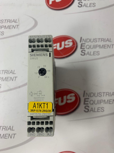 SIEMENS 3RP1576-2NQ30 Multifunction Time Relay