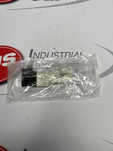 SMC SV1300-5FU PNEUMATIC SOLENOID VALVE