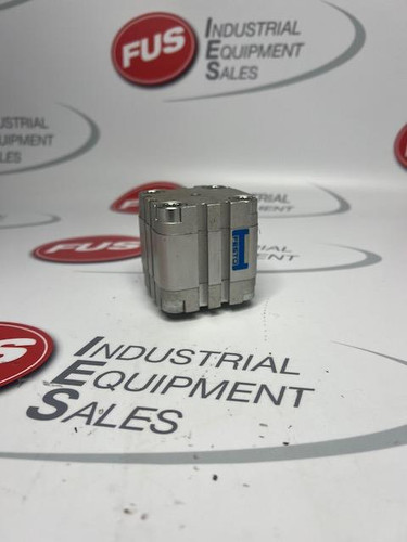 FESTO ADVU-40-15-PA PNEUMATIC CYLINDER