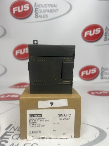 SIEMENS 6ES7 223-1BH22-0XA8 DIGITAL INPUT/OUTPUT MODULE