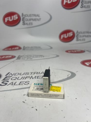 SIEMENS 3RT1916-1DG00 High-quality industrial automation spare parts for machine maintenance and repair.