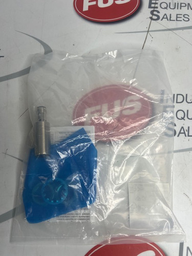 OMRON E2B-M18KS05-M1-B1 PROXIMITY SENSOR