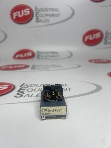 TELEMECANIQUE PS1-E11 SAFETY RELAY