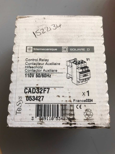 Telemecanique CAD32F7 Control Relay 110 Volt, 50/60 Hz