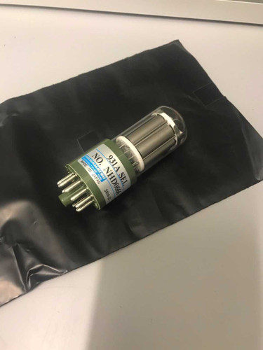 Hamamatsu 931A SEL Photmultiplier Tube, Bulb For Electron Tube