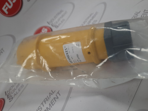 Mennekes IP44, TYP : 247RG Cable Connector, Yellow