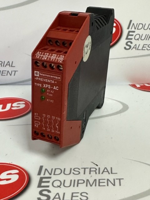 Relais De Sécurité Telemecanique XPSAX5120 XPS-AX (Préventa) - Occasion B35