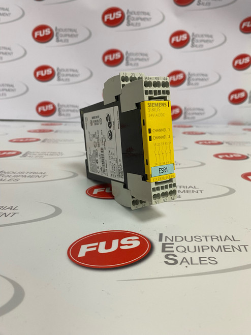 Siemens 3TK2830-2CB30 SIRIUS Safety Relay