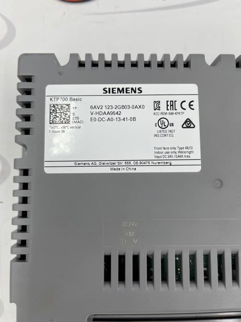 Interface HMI Siemens KTP700 BASIC - Réf 6AV2 123-2GB03-0AX0 - Occasion Fonctionnelle
