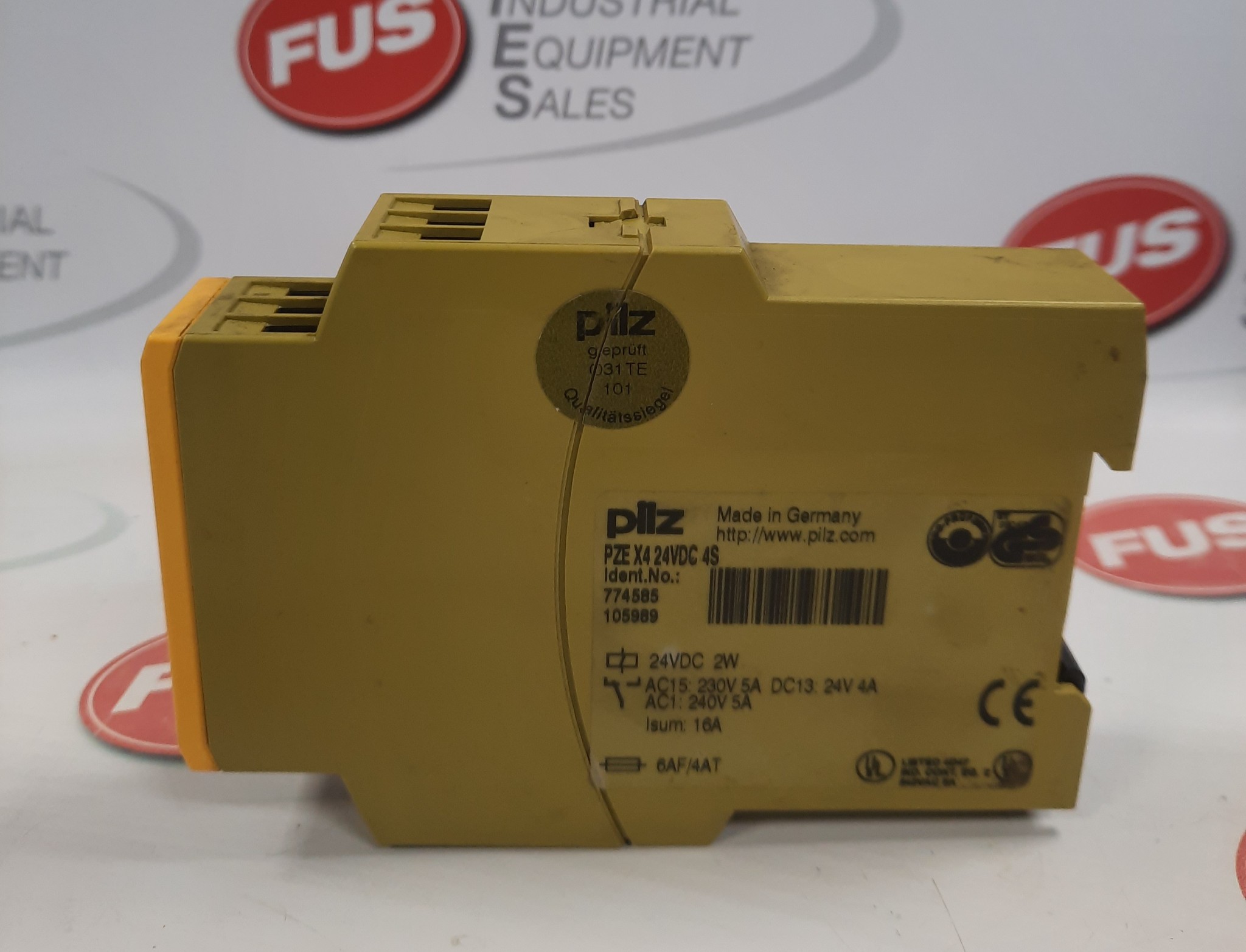 Rele Pilz Pze X4 24vdc 4n/o N° 774585 Rele Pilz Pze X4 24vdc 4n/o N° 774585