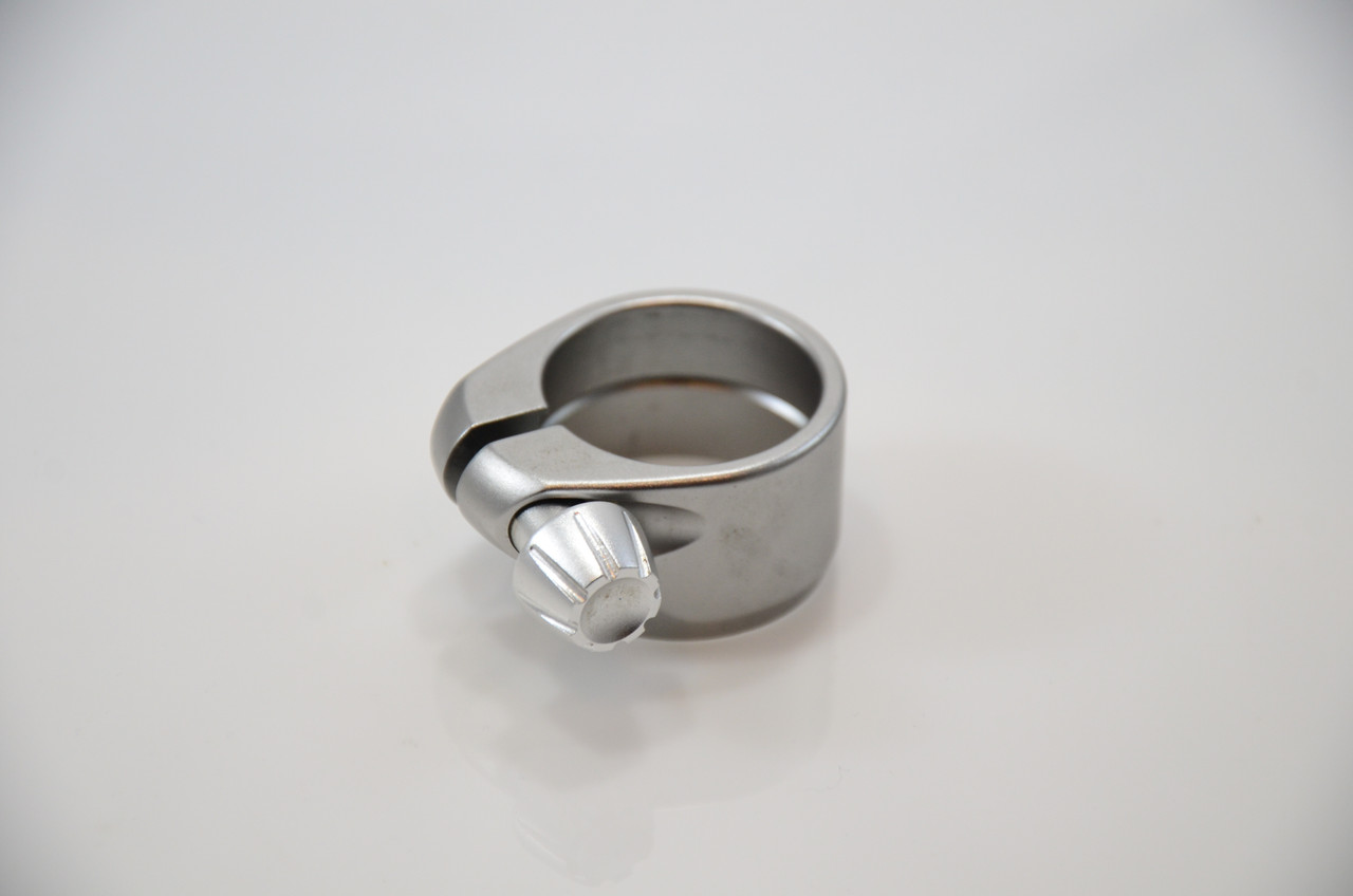 Dye - Matrix "Lockdown" Clamping Feedneck Collar - Silver