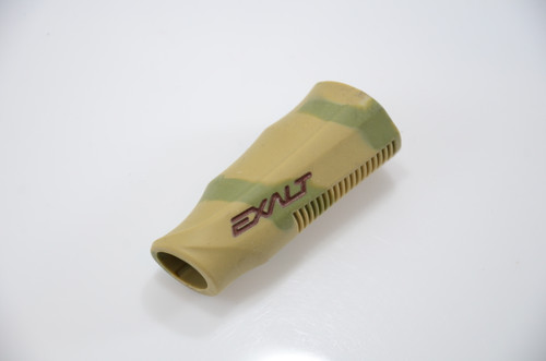 DLX Luxe - Exalt Reg Grip - Camo