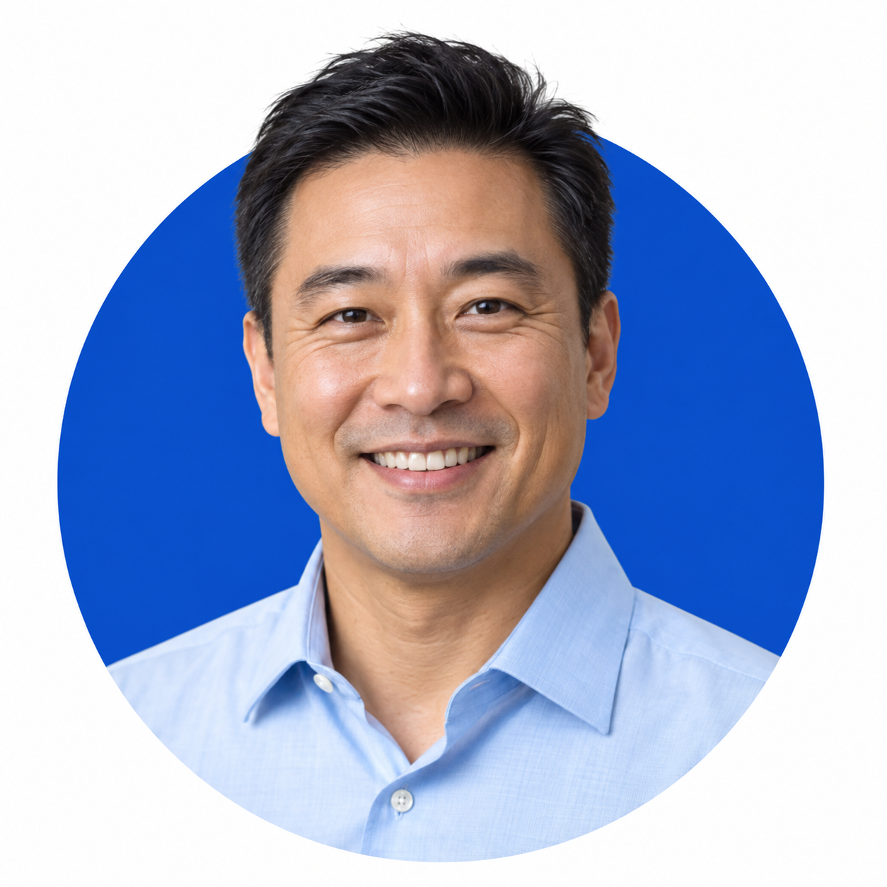 Illustrative sales expert portrait with blue circle