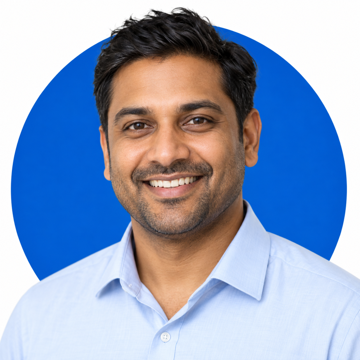 Illustrative sales expert portrait with blue circle