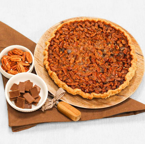 sunnyland-farms-gifting-chocolate-bourbon-pecan-pie-with-bowl-of-chocolate-and-pecans