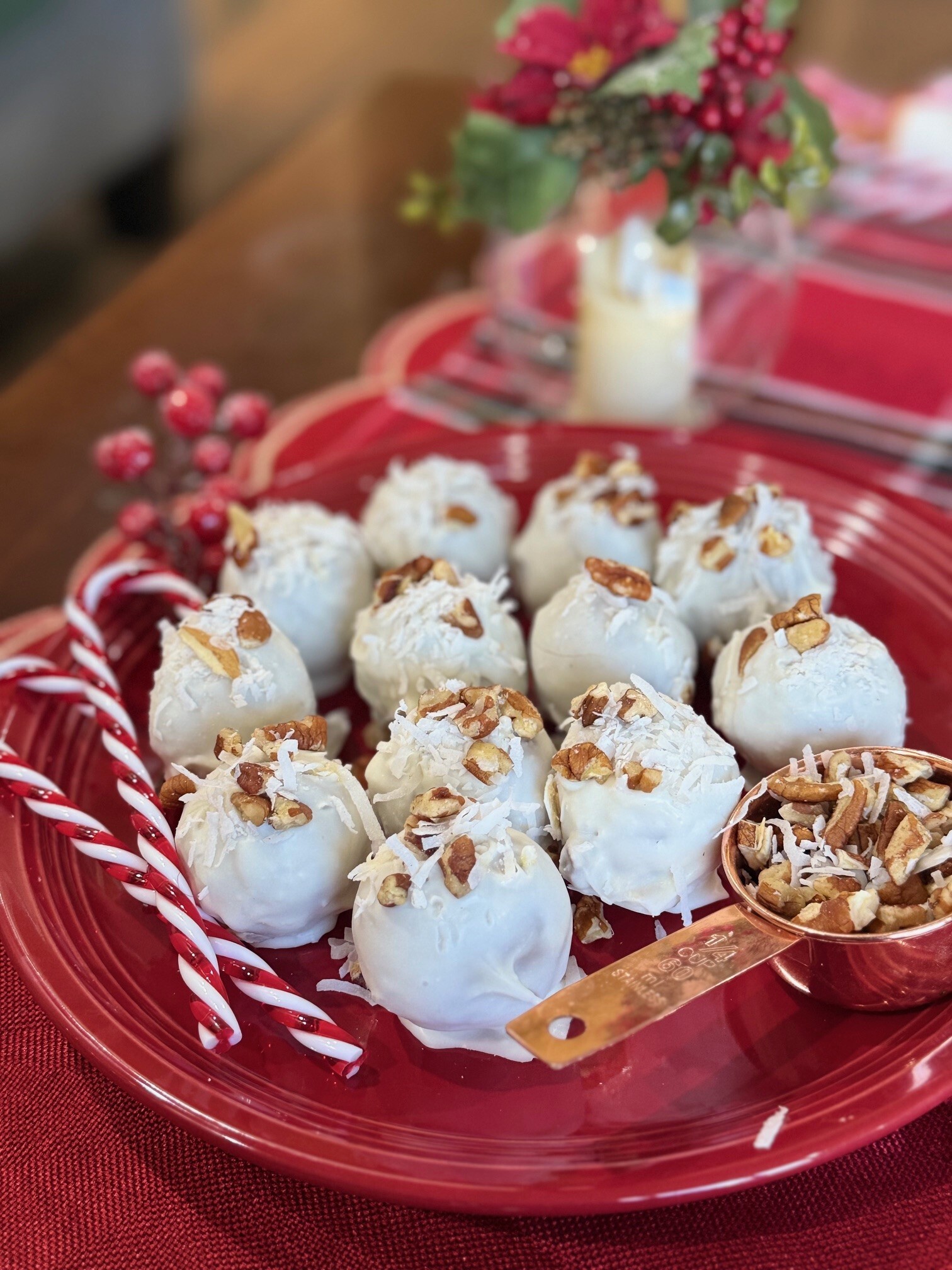 sunnyland-farms-rum-coconut-balls