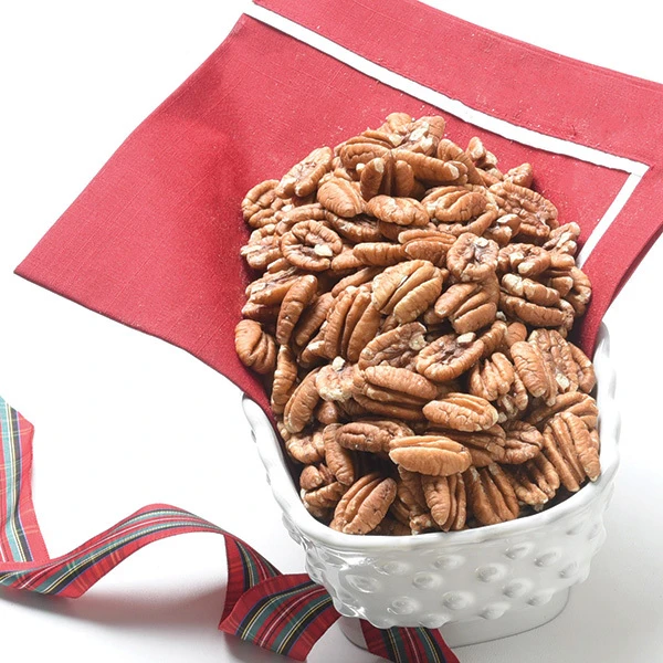 sunnylad-farms-holiday-raw-mammoth-pecan-halves-gift-tin