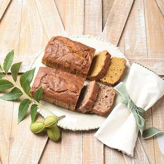 sunnyland-farms-thanksgiving-pumpkin-bread-home-box-two-16-oz-loaves