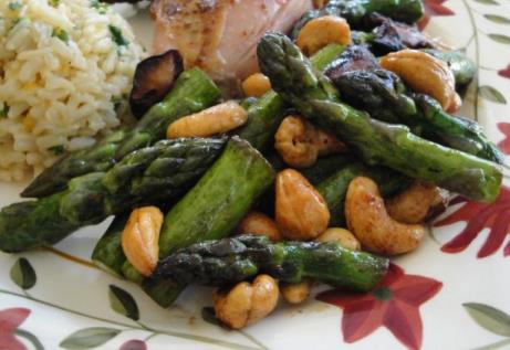 Asparagus with Cashews