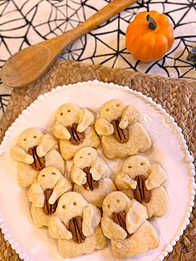 sunnyland-farms-shortbread-ghost-pecan-cookies