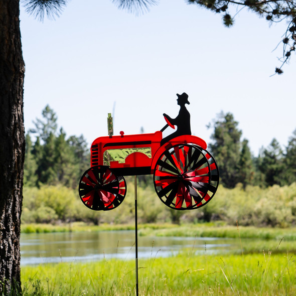 ITB - 24" Red Tractor Spinner